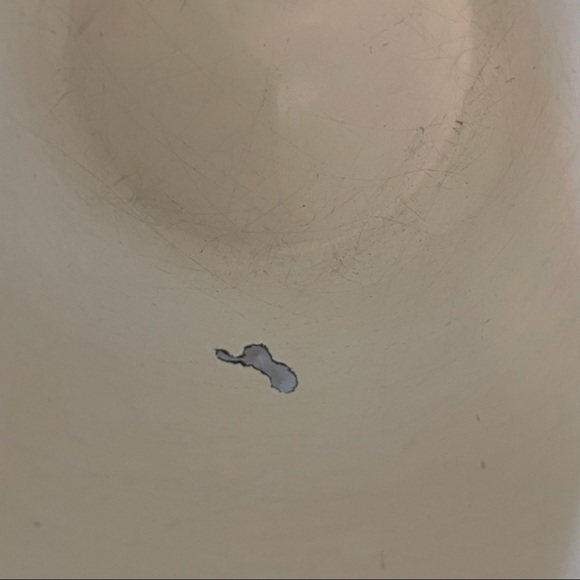 Enamel Bowl with retro vintage strawberries - Picture 10 of 12